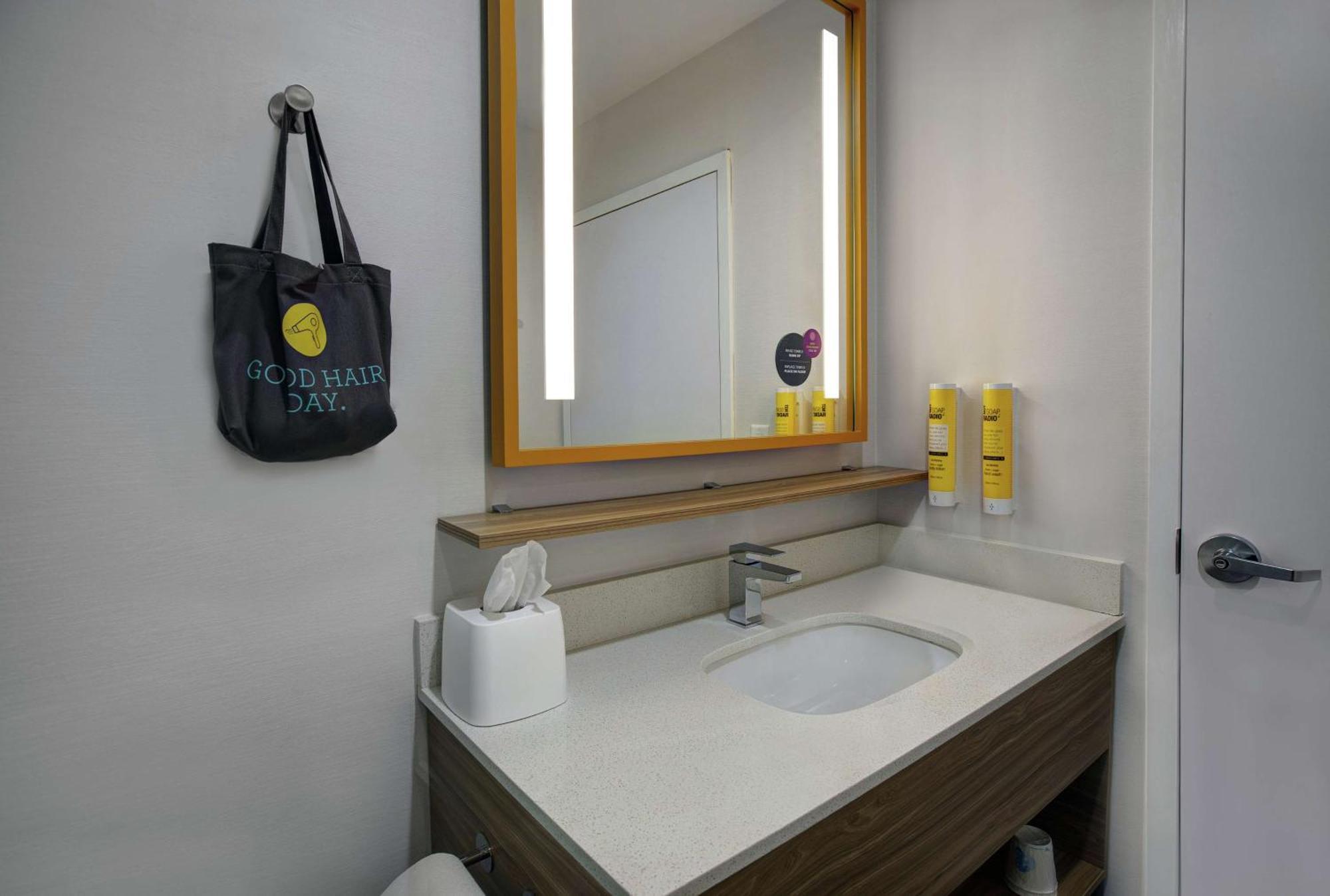 Hotel Tru By Hilton Austin Airport, Tx Extérieur photo