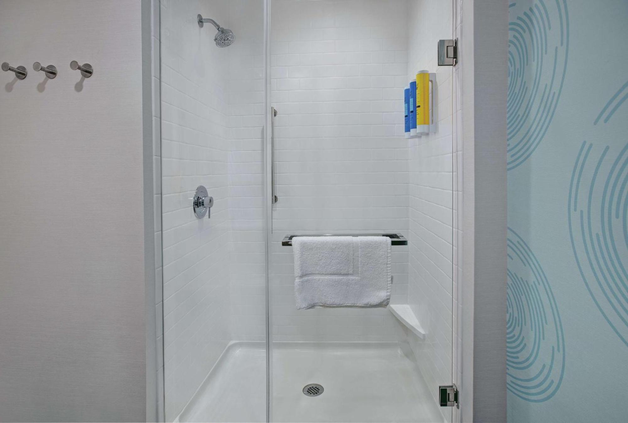 Hotel Tru By Hilton Austin Airport, Tx Extérieur photo